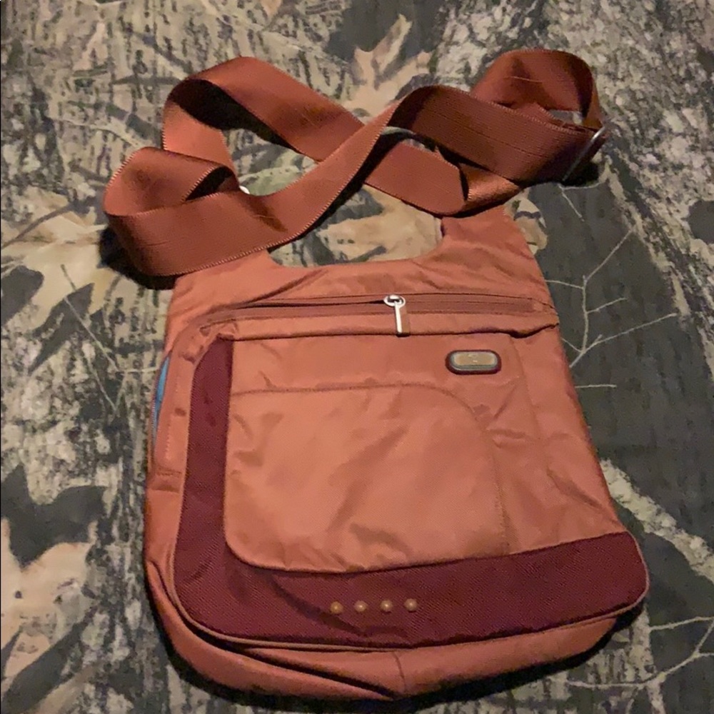 Tumi crossbag